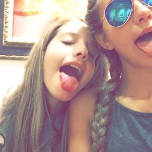 Meet your Posher, Courtney